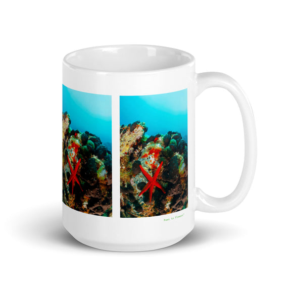 15 oz. white ceramic starfish mug showing a starfish in its natural habitat